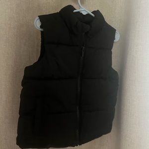 Toddler Puffer Vest - Black 3T Great Condition!!